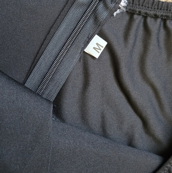 Black Off The Shoulder Mermaid Black Maxi Dress Gown Size Medium - Picture 9 of 10